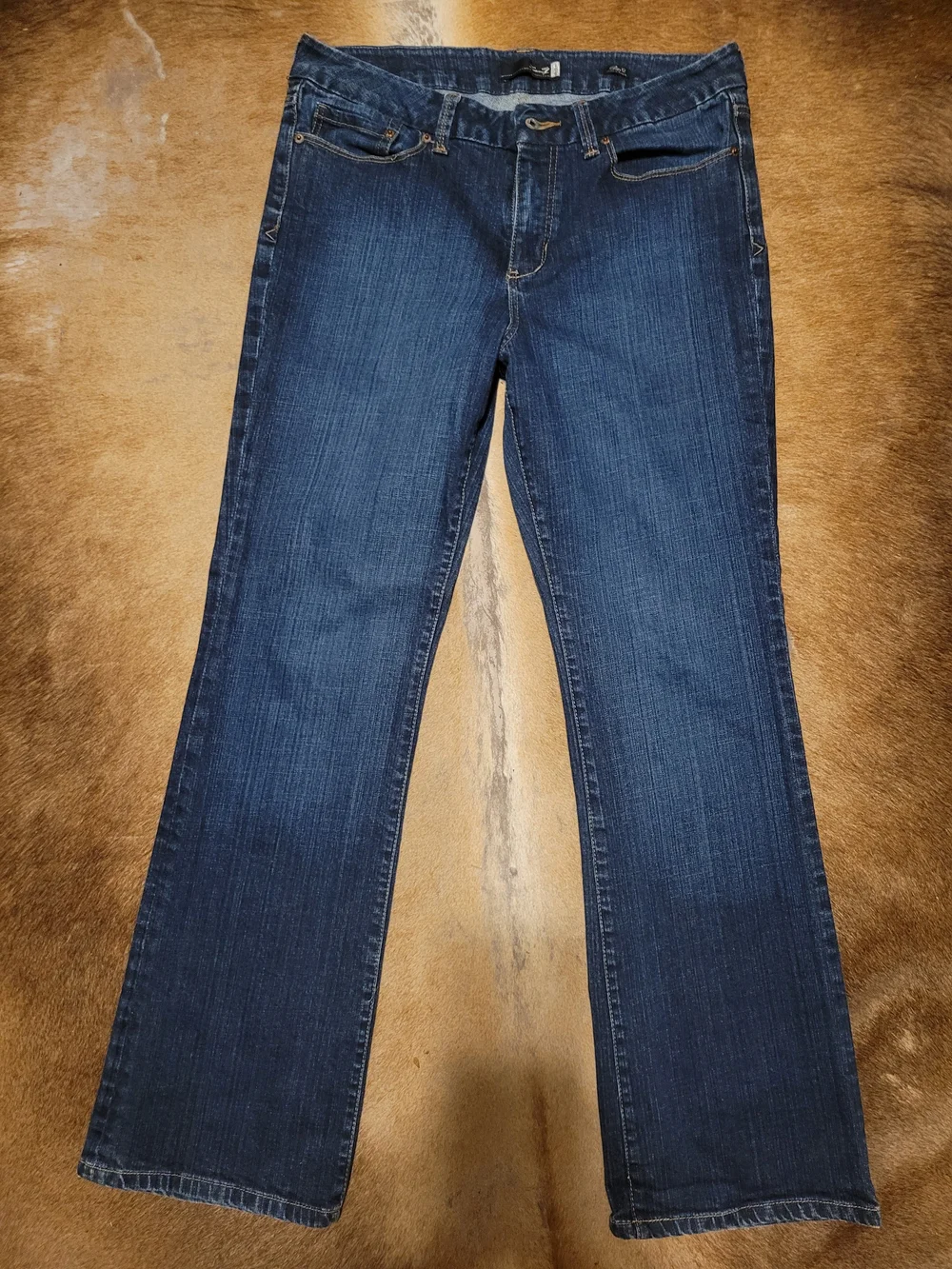 7 For All Mankind Women's Dark Blue Bootcut Jeans Size 12